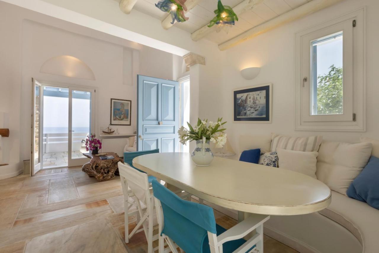Luxury Villa By The Beach Stenies Bagian luar foto